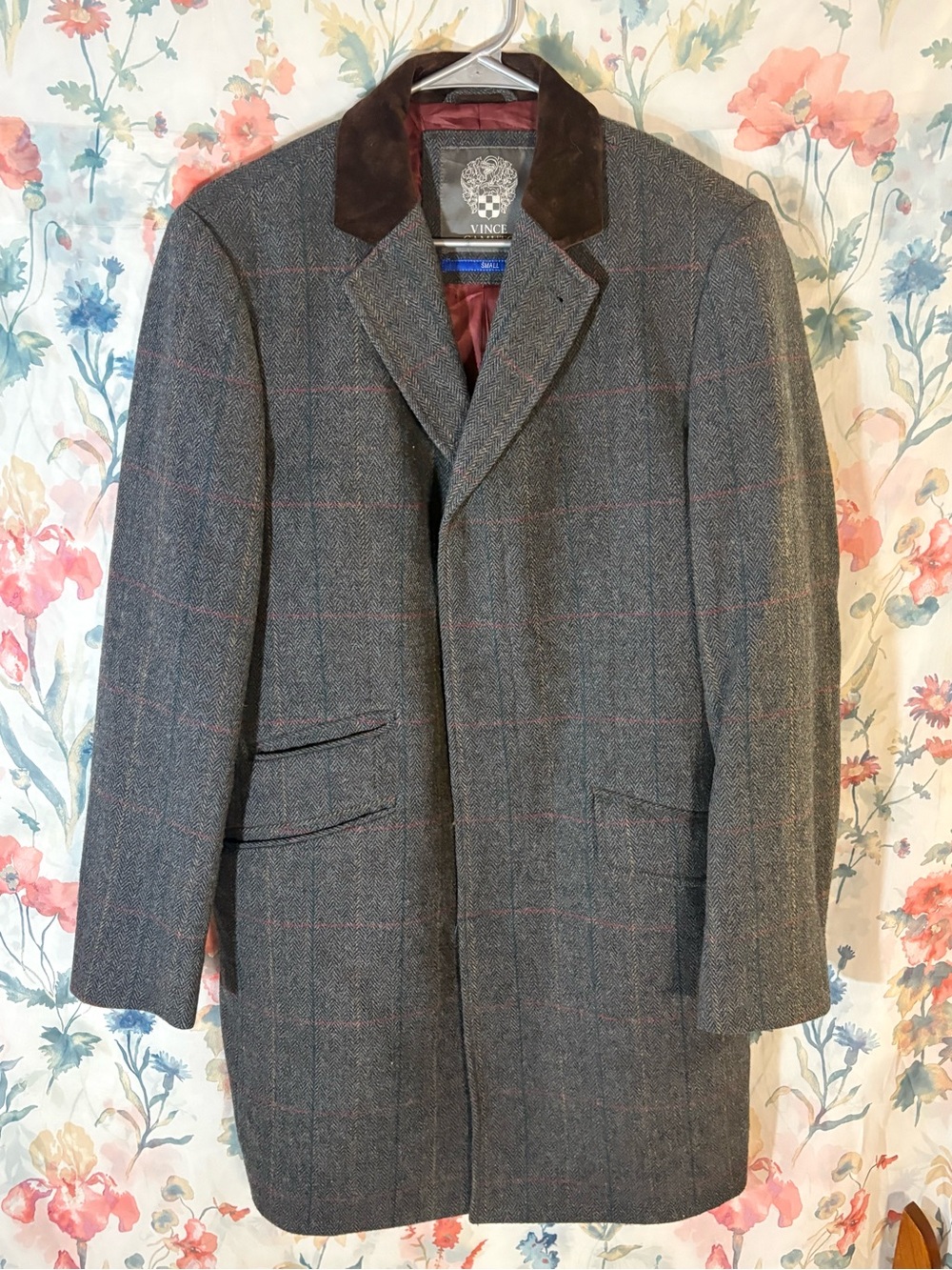 Vince Camuto Gray Windowpane Sport Coat with Brown Velvet Collar